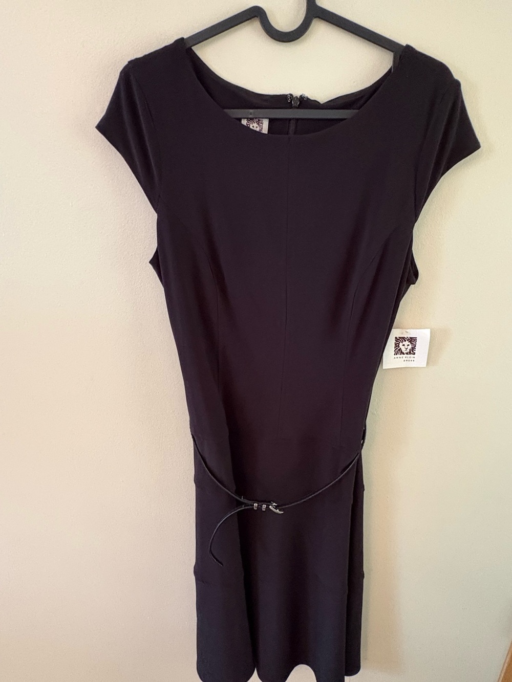 Anne Klein Black Cap-Sleeve Midi Dress with Belt